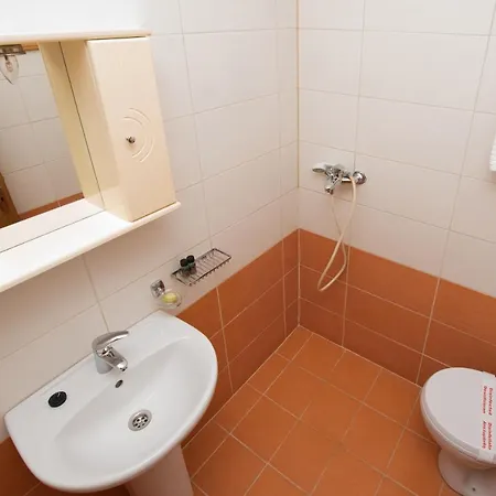 Elena Apartmán