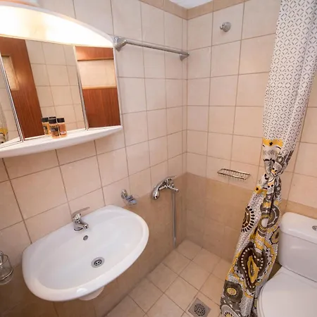 Elena Apartmán Athánion