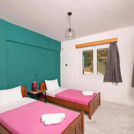 Elena Apartmán
